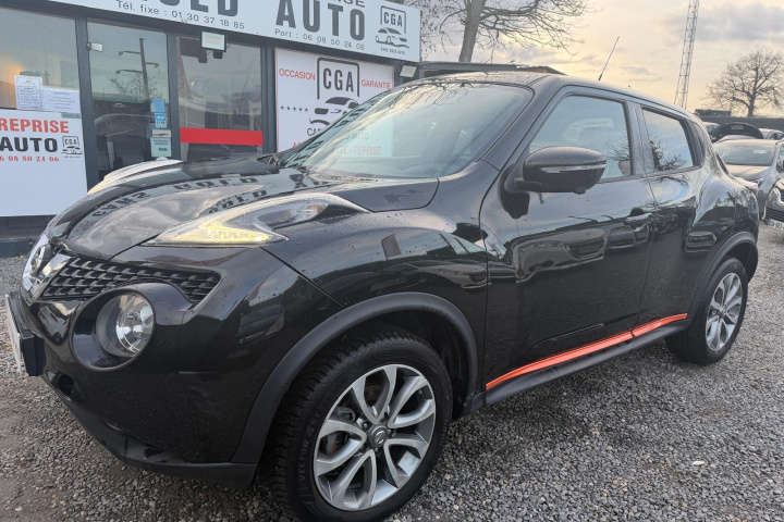NISSAN JUKE