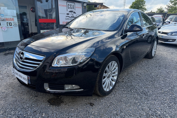 OPEL INSIGNIA