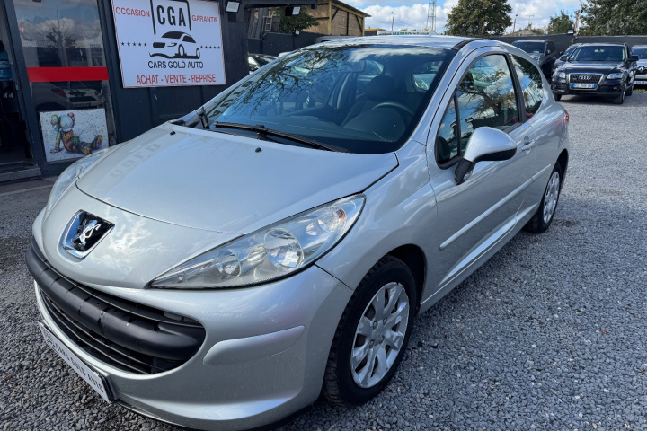 PEUGEOT 207