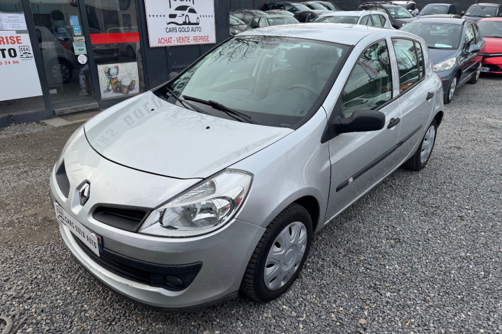 RENAULT CLIO III