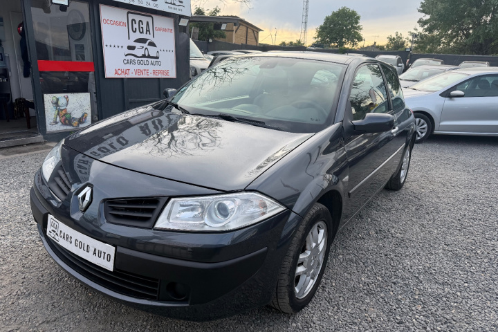 RENAULT MEGANE II BERLINE