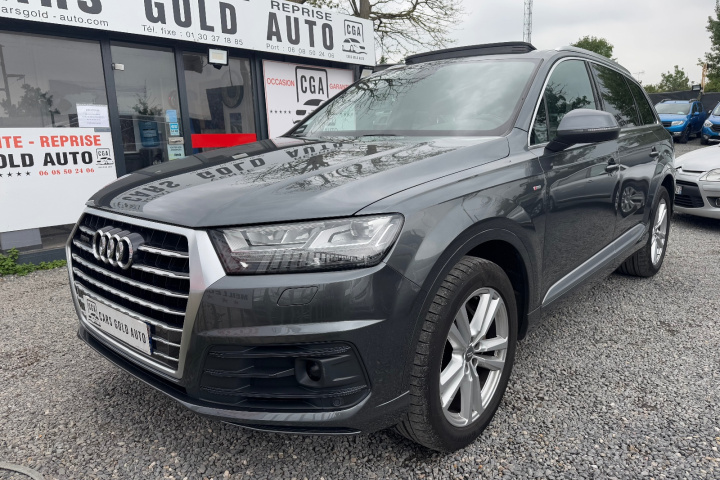 AUDI Q7