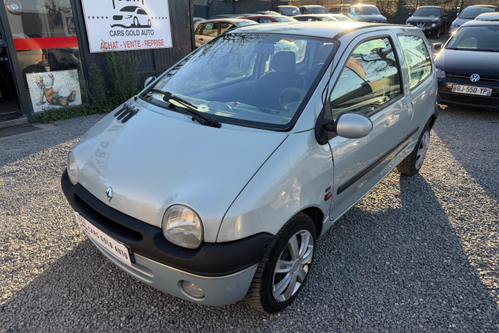 RENAULT TWINGO