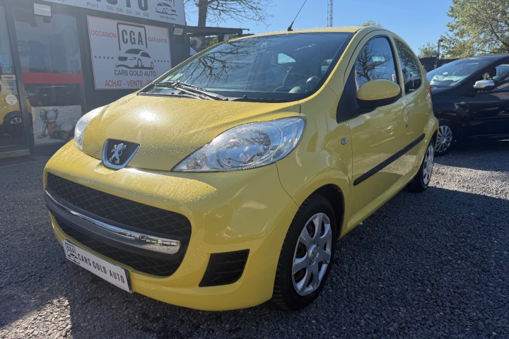 PEUGEOT 107